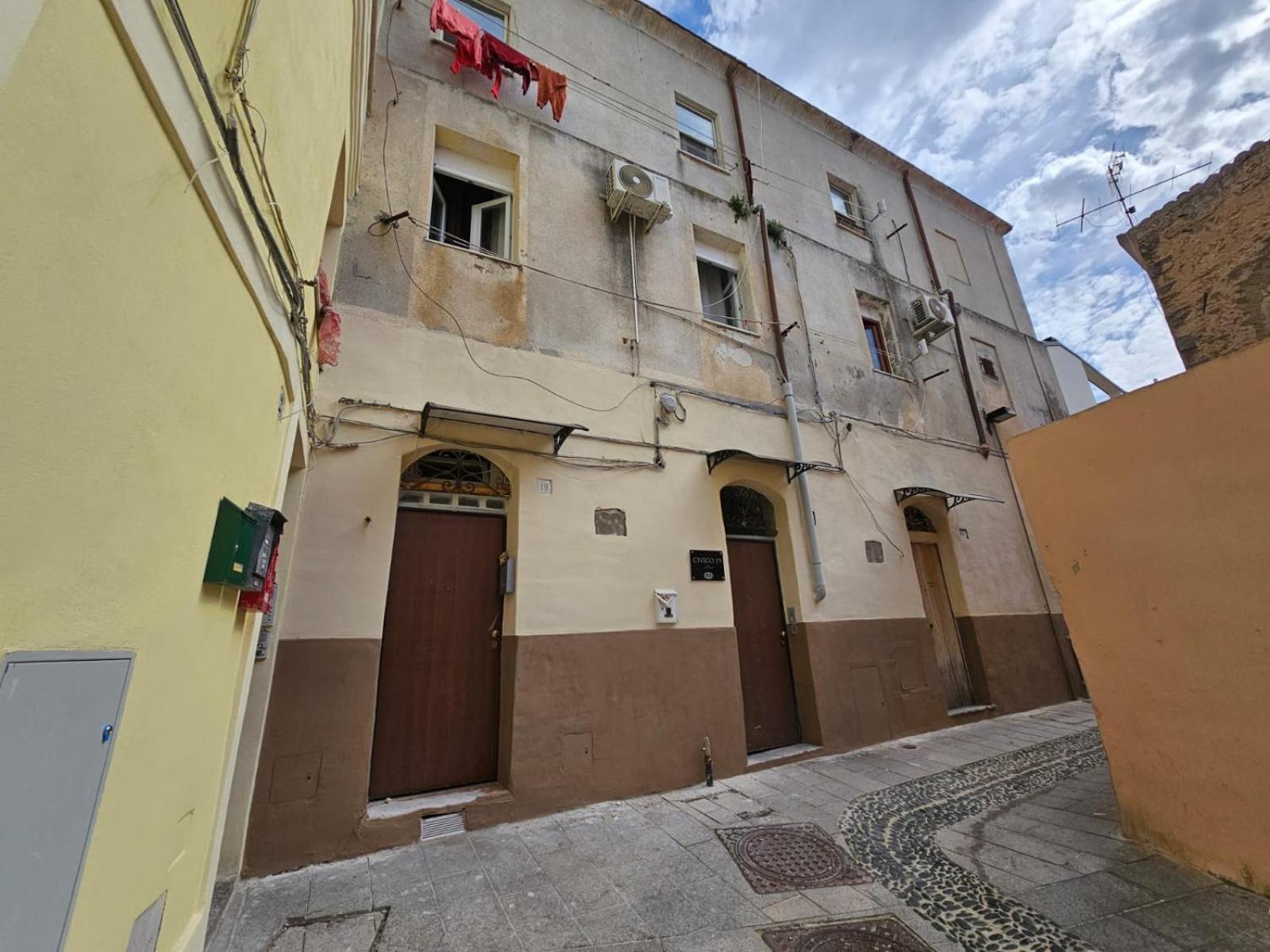 Civico 19 Apartment Sassari Luaran gambar